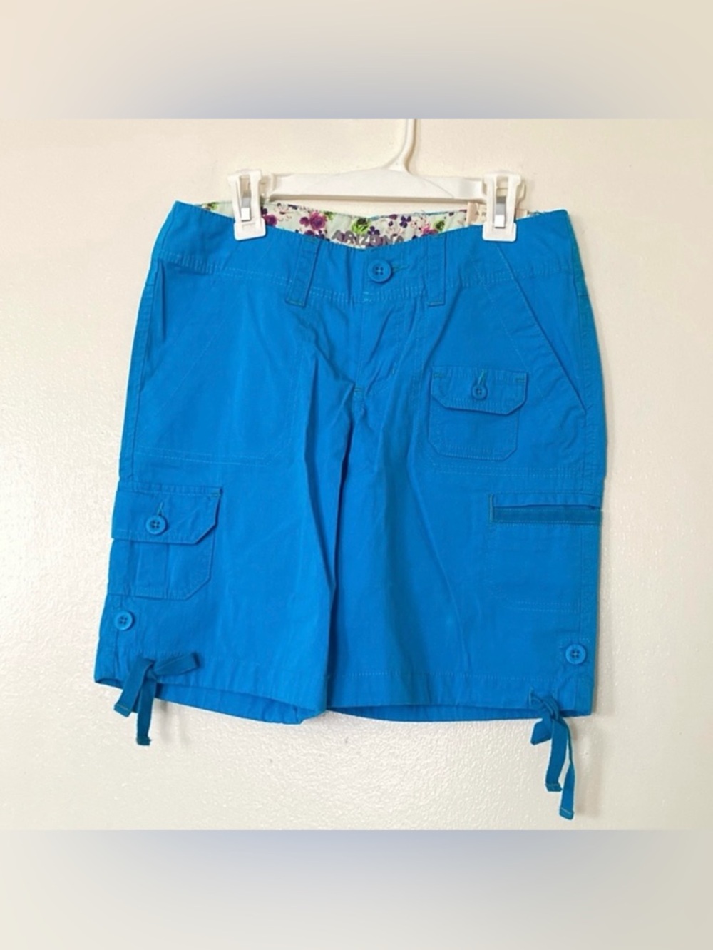 *BRAND NEW* Arizona Jean Company Vintage Bright Light Blue Cargo Bermuda Shorts
